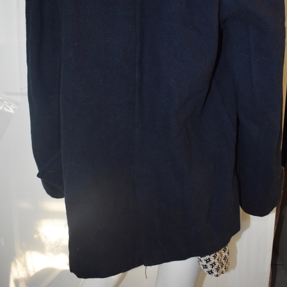 Abercrombie & Fitch Jacket - Picture 6 of 7